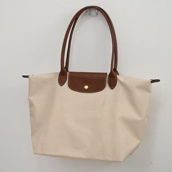 Longchamp Handbags - Longchamp handbag